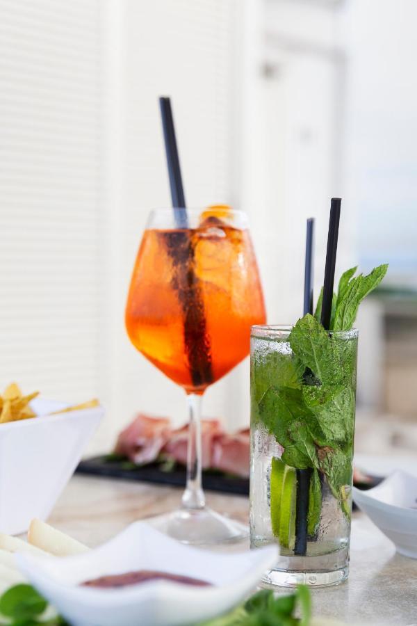 Hotel Mocambo Milano Marittima Eksteriør billede